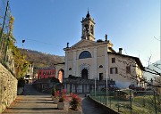 02 A Endenna (405 m) splende il sole 